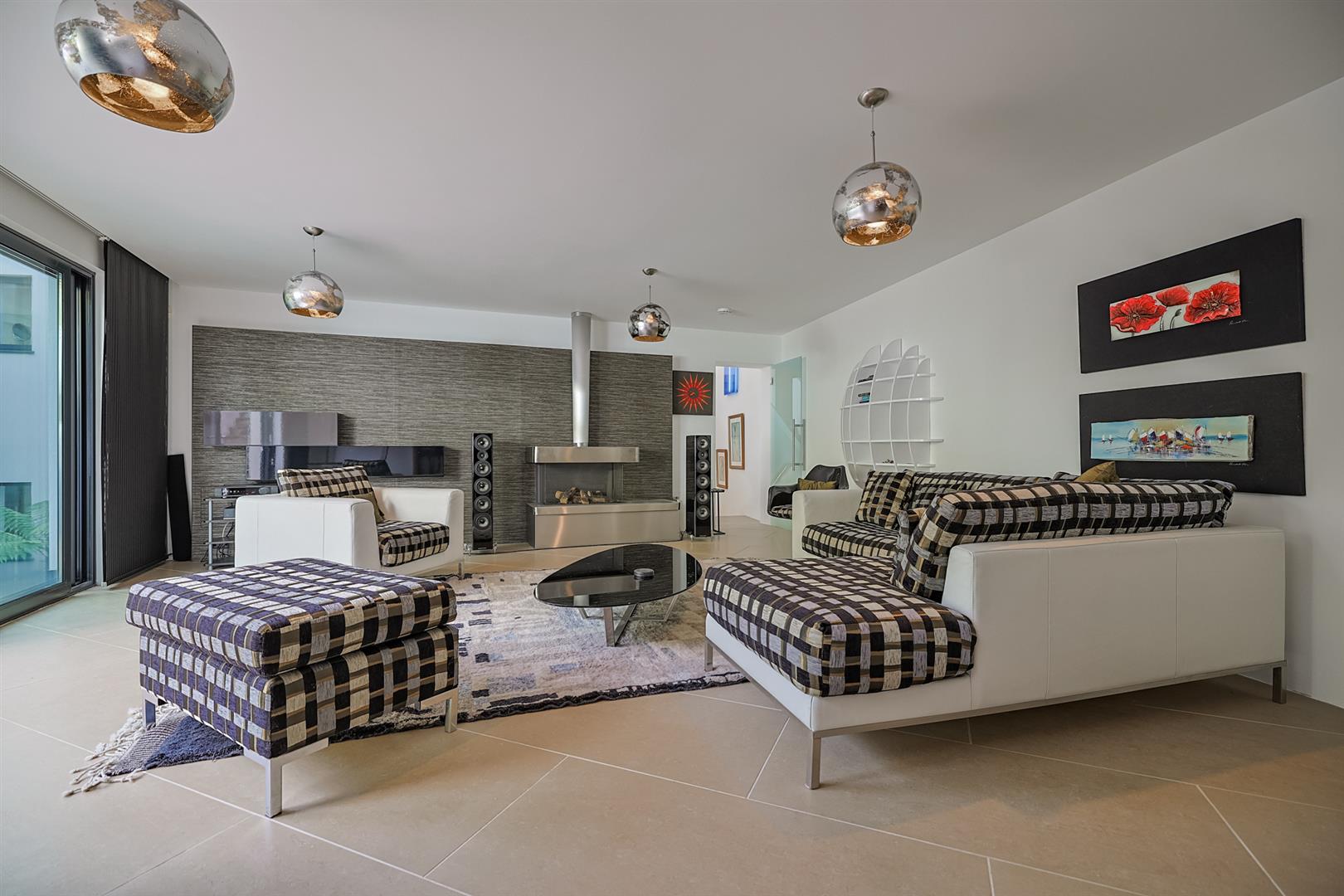20 Brynau Drive, Mayals, Swansea, SA3 5EE